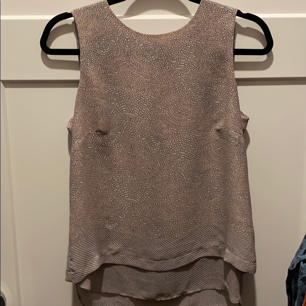 High-low dress top